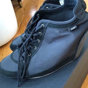 Adidas SLVR sneakers 9.5 black wedge